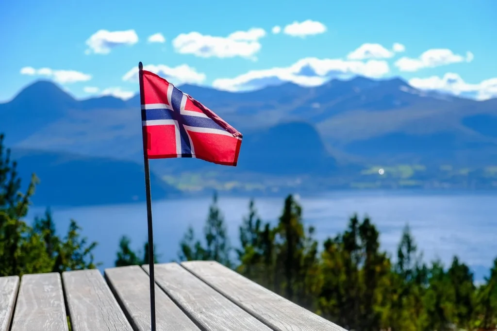 Norwegia – w przyszłym roku zmiana zasad odpraw (wyłącznie cyfrowo i przed wjazdem)
